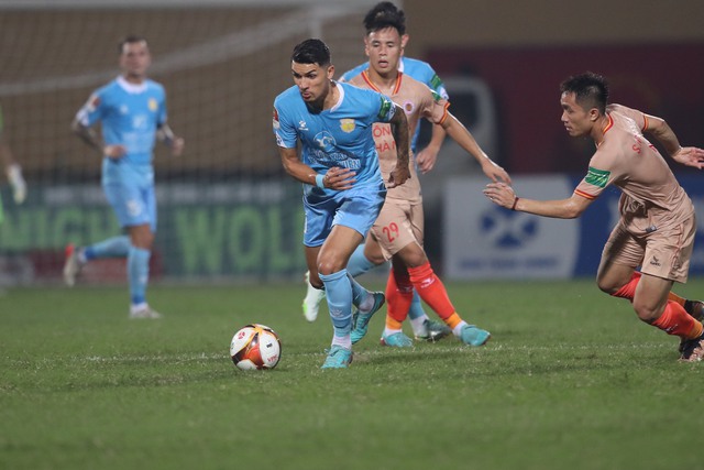 CLB Nam Định - CLB Hải Phòng, V-League 2023: Căng thẳng trên sân Thiên Trường - Ảnh 1.