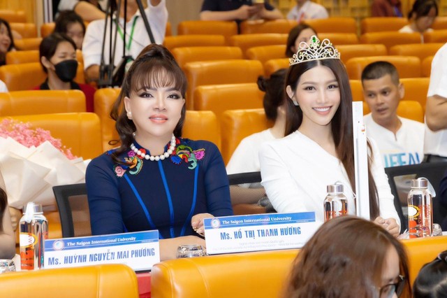 Mai Phương, Quỳnh Châu đọ sắc trên ghế nóng Miss SIU - Ảnh 4.