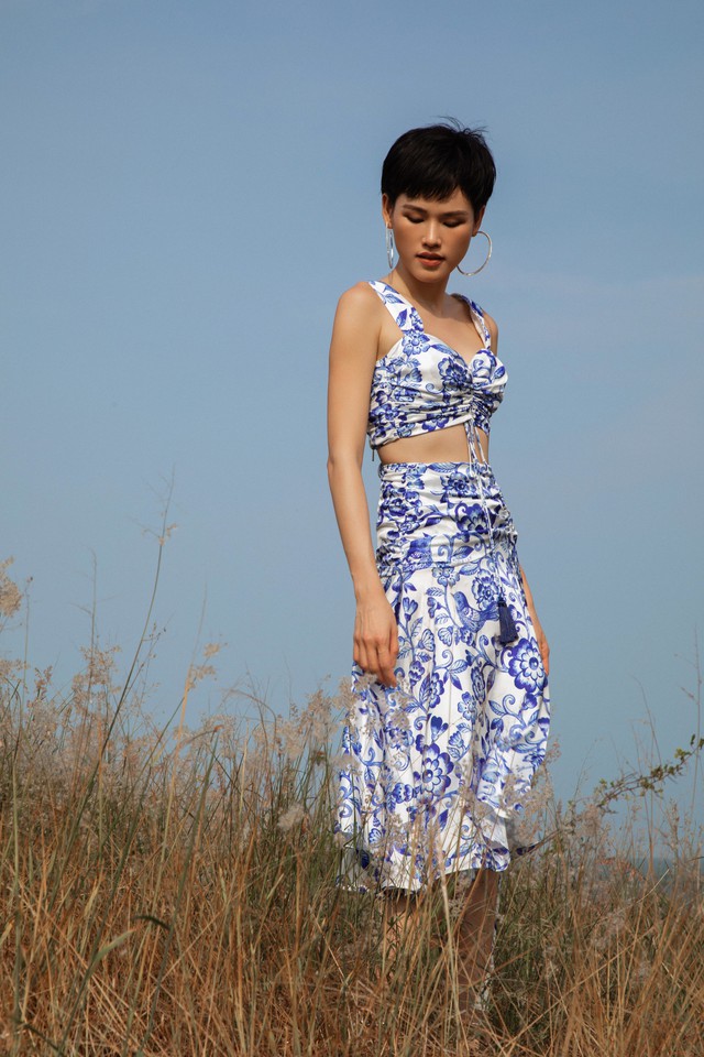 Váy maxi lãng mạn của Tuyết Lan, Lương Thùy Linh  - Ảnh 6.