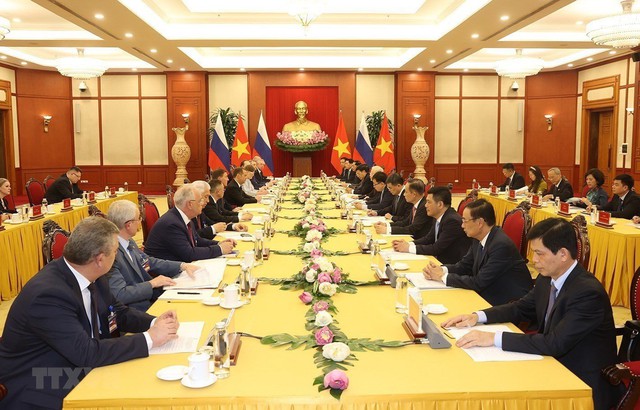 Tổng Bí thư Nguyễn Phú Trọng hội đàm với Chủ tịch Đảng Nước Nga Thống nhất - Ảnh 1.