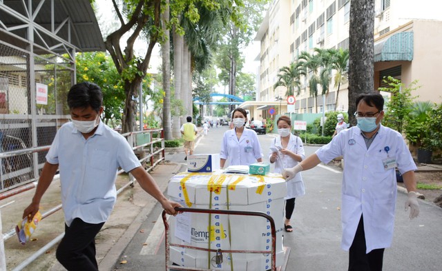 Bệnh viện Chợ rẫy đề nghị Sở Y tế TP.HCM nhập khẩn cấp thuốc giải độc botulinum   - Ảnh 1.