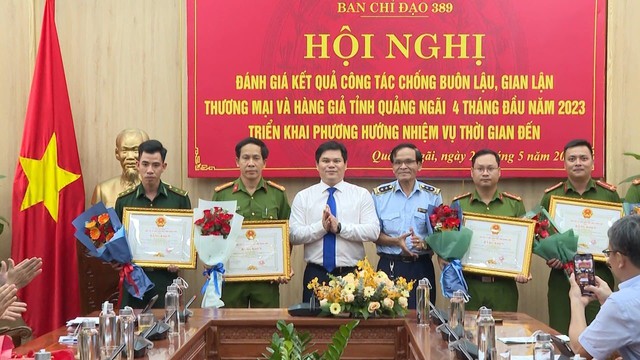 Quảng Ngãi: Phát hiện gần 500 trường hợp mua bán, vận chuyển hàng cấm, hàng lậu - Ảnh 2.