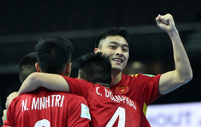 Đội tuyển futsal Việt Nam giao hữu với đối thủ đẳng cấp World Cup ở TP.HCM - Ảnh 1.