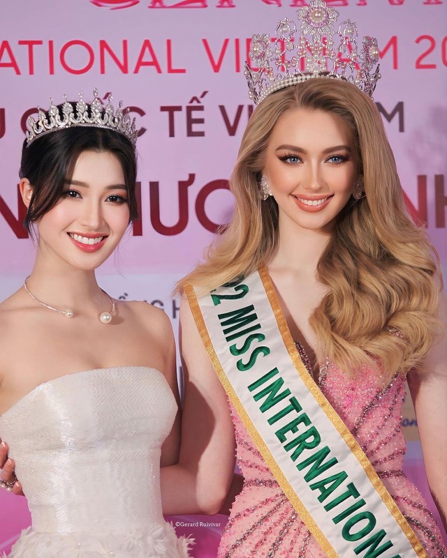 Phương Nhi 'đọ sắc' cùng Miss International 2022 - Ảnh 5.