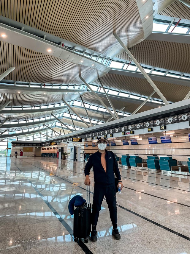 Giới trẻ rần rần check- in nhà ga T2 - Cảng hàng không quốc tế Phú Bài - Ảnh 7. Giới trẻ rần rần check- in nhà ga T2 - Cảng hàng không quốc tế Phú Bài - Ảnh 7.