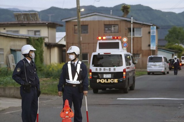 Xả xúng, đâm dao tại tỉnh Nagano ở Nhật, ít nhất 3 người thiệt mạng - Ảnh 1.