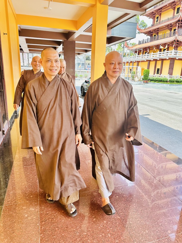 Các hoạt động kính mừng Đại lễ Phật đản và tưởng niệm Bồ-tát Thích Quảng Đức - Ảnh 6.