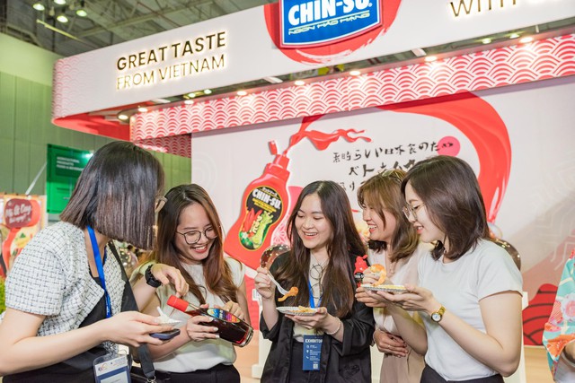 Bộ gia vị Chin-su bán song hành Việt Nam-Nhật Bản khiến người tiêu dùng say mê - Ảnh 4.