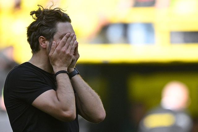 Bundesliga: HLV của Dortmund rưng rưng nước mắt về 'kết thúc không có hậu' - Ảnh 1.