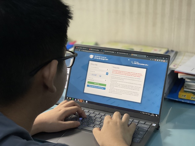 Đăng ký dự thi tốt nghiệp THPT trực tuyến: Những quy định phải 'nằm lòng' - Ảnh 1. Đăng ký dự thi tốt nghiệp THPT trực tuyến: Những quy định phải 'nằm lòng' - Ảnh 1.