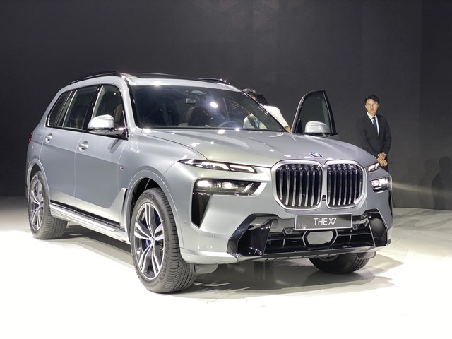 BMW X7 giá từ 6,3 tỉ đồng tại Việt Nam trang bị gì?   - Ảnh 1.