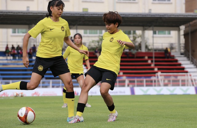 Bóng đá nữ Việt Nam dùng đội hình lạ đấu Malaysia trận ra quân SEA Games 32 - Ảnh 8.