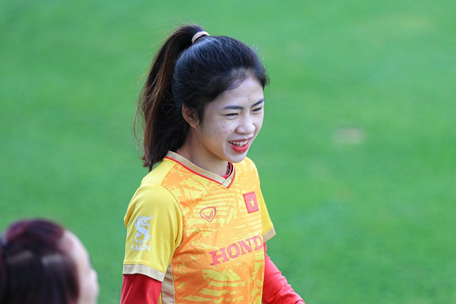 Tiền vệ đội tuyển nữ Việt Nam: 'Có 1 điểm ở World Cup cũng là quý rồi'  - Ảnh 4.