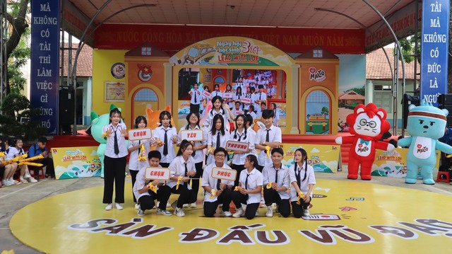 Gần 1.500 học sinh Bình Phước tham gia Ngày hội “học sinh 3 tốt” - Ảnh 1.