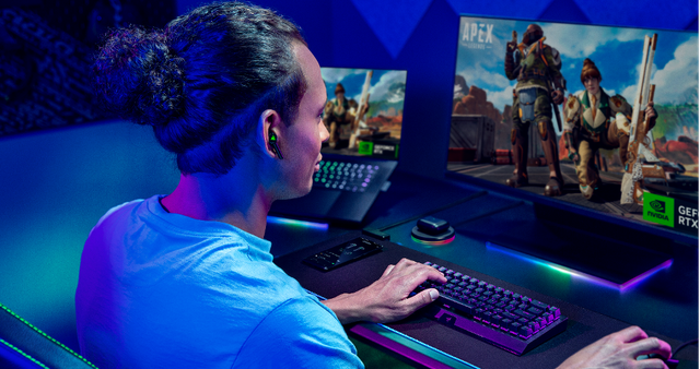 Razer ra mắt tai nghe không dây Hammerhead Pro HyperSpeed chuyên cho game thủ - Ảnh 2.
