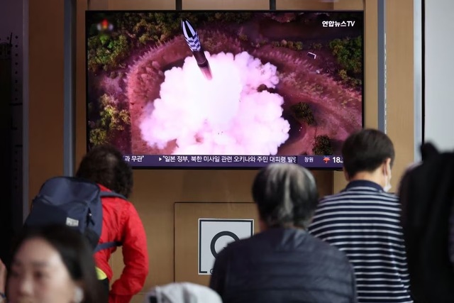 Triều Tiên thất bại trong vụ phóng tên lửa mới nhất - Ảnh 1.