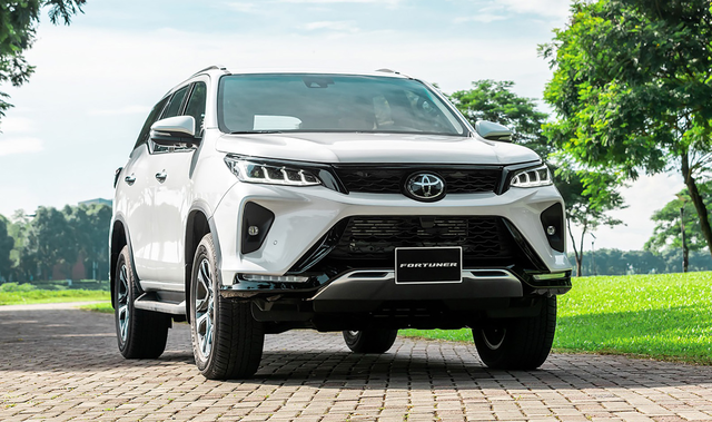 Toyota rục rịch sản xuất xe SUV mới, nhiều chi tiết thừa hưởng từ Fortuner   - Ảnh 2.