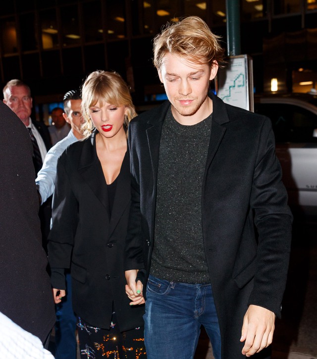 Taylor Swift Có Bạn Trai Mới Sau Vài Tuần Chia Tay Joe Alwyn 