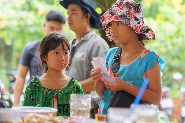 Lý Hải, Hồng Vân và các sao Việt gây chú ý khi đưa con lên màn ảnh - Ảnh 2.