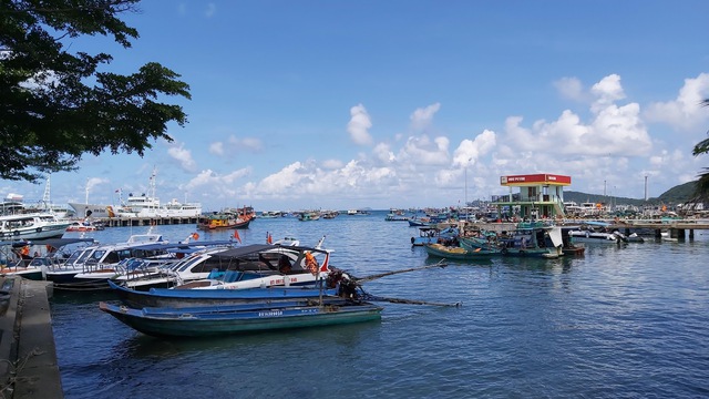 Xô xát ở Cảng biển quốc tế An Thới: Khởi tố, bắt tạm giam 8 bị can - Ảnh 1. Xô xát ở Cảng biển quốc tế An Thới: Khởi tố, bắt tạm giam 8 bị can - Ảnh 1.