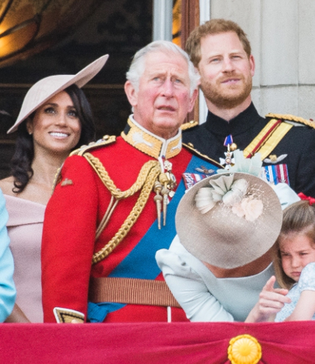 Hoàng tử Harry không xuất hiện trên ban công trong lễ đăng quang của Vua Charles? - Ảnh 2.