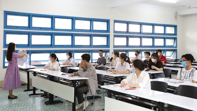 ĐH Sư phạm Hà Nội lần đầu tổ chức thi đánh giá năng lực tại Quy Nhơn - Ảnh 1.