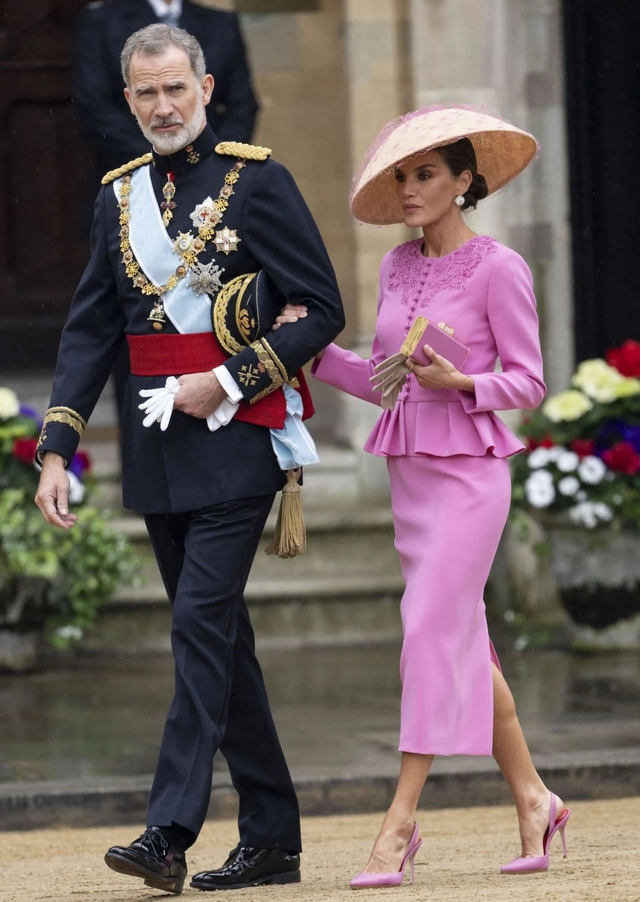 Katy Perry và những vị khách sành điệu nhất trong lễ đăng quang của Vua Charles III - Ảnh 7.