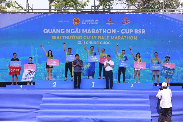 Giải chạy Quảng Ngãi Marathon – Cup BSR: Tạo cảm giác thoải mái cho vận động viên - Ảnh 9.