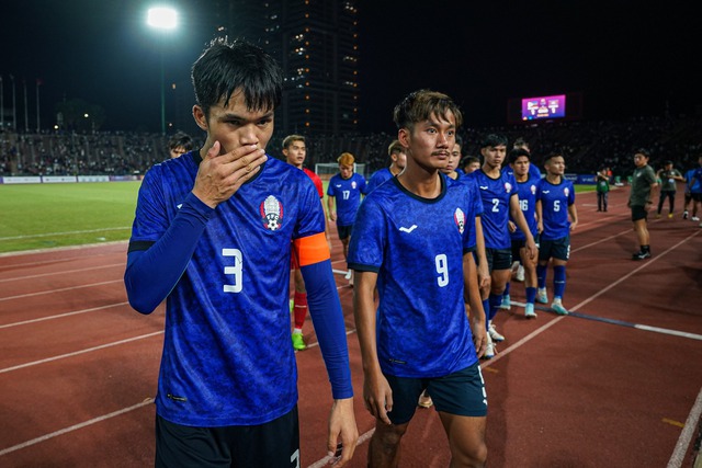 HLV Keisuke Honda nói điều bất ngờ về cầu thủ Campuchia trong thông điệp chia tay - Ảnh 2.