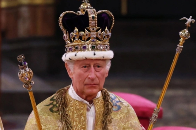 Lễ đăng quang của Vua Charles III thu hút hơn 14 triệu người xem trên đài BBC - Ảnh 1.