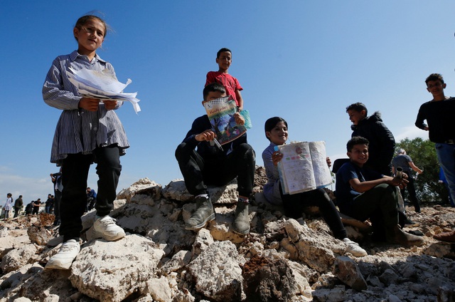 Israel phá hủy trường học Palestine ở Bờ Tây - Ảnh 1.
