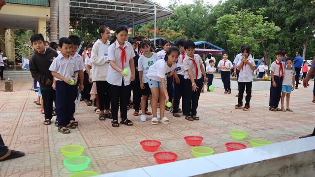 Bình Phước: Ra quân Chiến dịch Thanh niên tình nguyện hè - Ảnh 6.