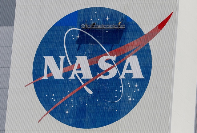 Chuyên gia NASA nói chưa có 'bằng chứng thuyết phục' về sự sống ngoài trái đất - Ảnh 1.