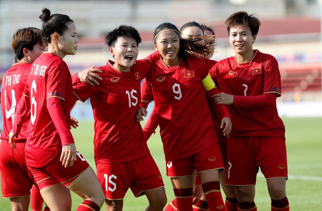 Huỳnh Như tiết lộ về đội tuyển nữ Việt Nam trước khi dự World Cup - Ảnh 2.
