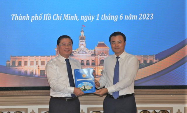Nhân sự TP.HCM: Ông Huỳnh Văn Thanh làm Phó giám đốc Sở TN-MT - Ảnh 1.