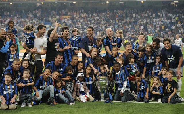 Lần gần nhất Inter Milan vô địch Champions League: HLV Mourinho đi vào lịch sử - Ảnh 2.