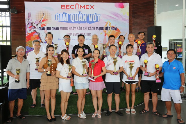 Hào hứng Giải quần vợt giao lưu chào mừng ngày Báo chí Cách mạng Việt Nam - Ảnh 15.