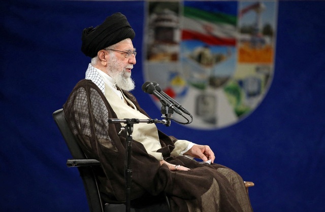 Lãnh đạo tối cao Iran phát tín hiệu mới giữa bế tắc đàm phán với phương Tây - Ảnh 1.