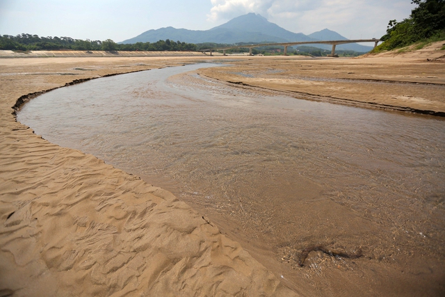 El Nino đã chính thức xuất hiện, hạn hạn có thể kéo dài đến đầu năm 2024 - Ảnh 1.