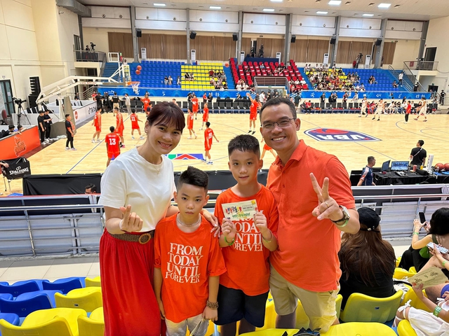 Chạm vào ước mơ ở giải bóng rổ chuyên nghiệp Việt Nam VBA 2023 - Ảnh 1.