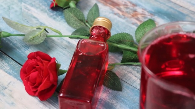 Gulab sharbat – giải khát mùa hè bằng nước hoa hồng tươi kiểu Iran  - Ảnh 6.