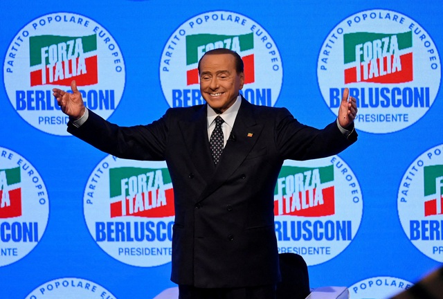 Cựu Thủ tướng Ý Silvio Berlusconi qua đời - Ảnh 1.