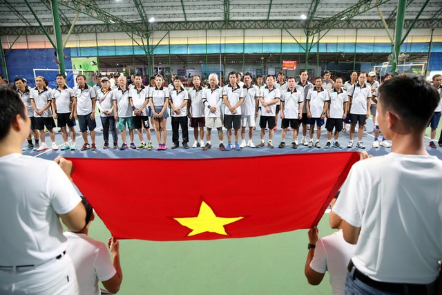 Hấp dẫn với 150 tay vợt tham dự giải quần vợt Hội Nhà báo TP.HCM 2023 - Ảnh 2.