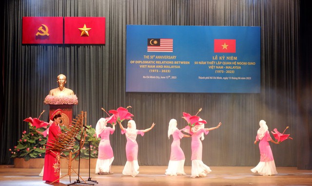 Việt Nam, Malaysia kỷ niệm 50 năm thiết lập quan hệ ngoại giao - Ảnh 3.