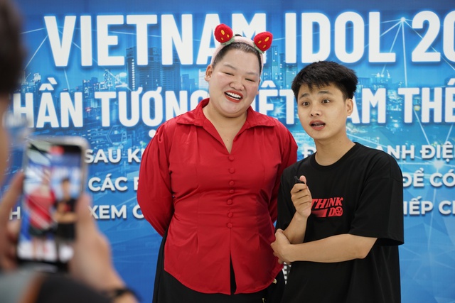 Thí sinh chống nạng đi casting 'Vietnam Idol 2023' - Ảnh 3.