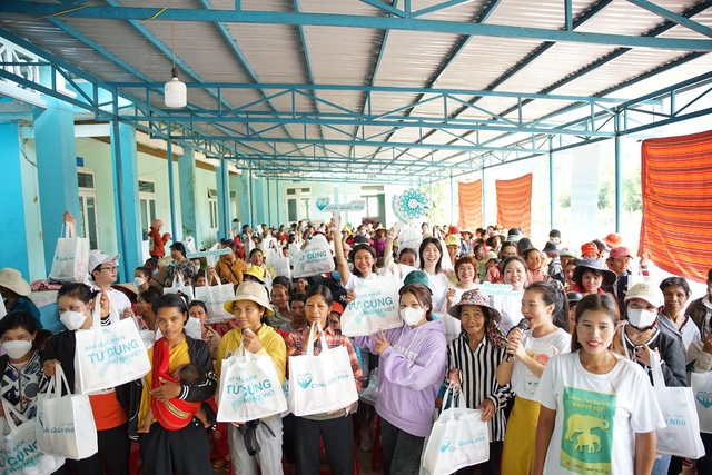 Dự án thiện nguyện của Tổ chức Nơ Xanh cho phụ nữ vùng sâu vùng xa xã Trà Cang, huyện Nam Trà My
