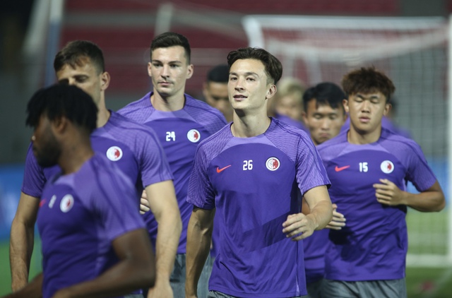 Đội Hồng Kông làm quen sân, sẵn sàng gây bất ngờ cho đội tuyển Việt Nam - Ảnh 3.