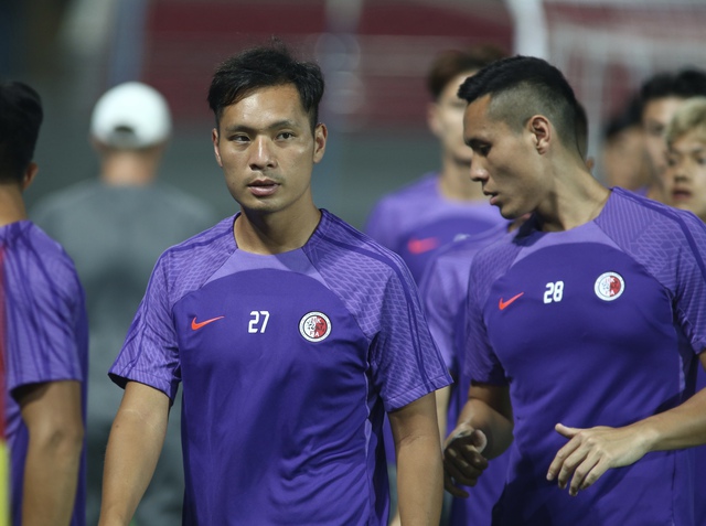 Đội Hồng Kông làm quen sân, sẵn sàng gây bất ngờ cho đội tuyển Việt Nam - Ảnh 4.