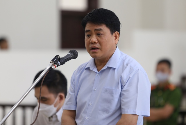Cựu Chủ tịch Hà Nội Nguyễn Đức Chung bị cáo buộc áp đặt cấp dưới - Ảnh 2.