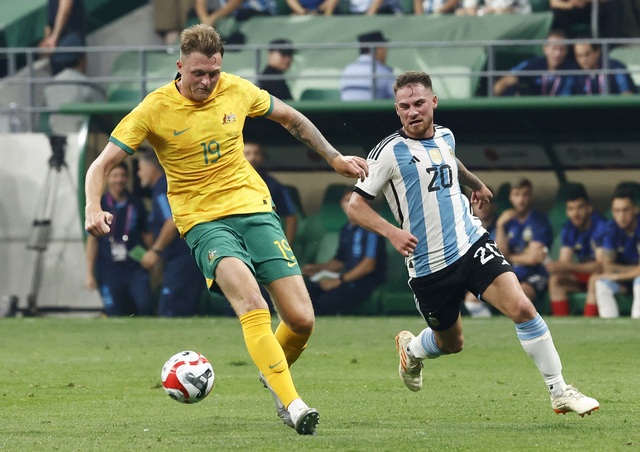 Messi ghi bàn thắng nhanh nhất sự nghiệp, đội tuyển Argentina thắng dễ đội tuyển Úc - Ảnh 2.